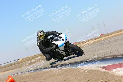 media/Mar-07-2022-Fun Track Dayz (Mon) [[9cc4a7dca7]]/Novice Group/145pm (Grapevine)/